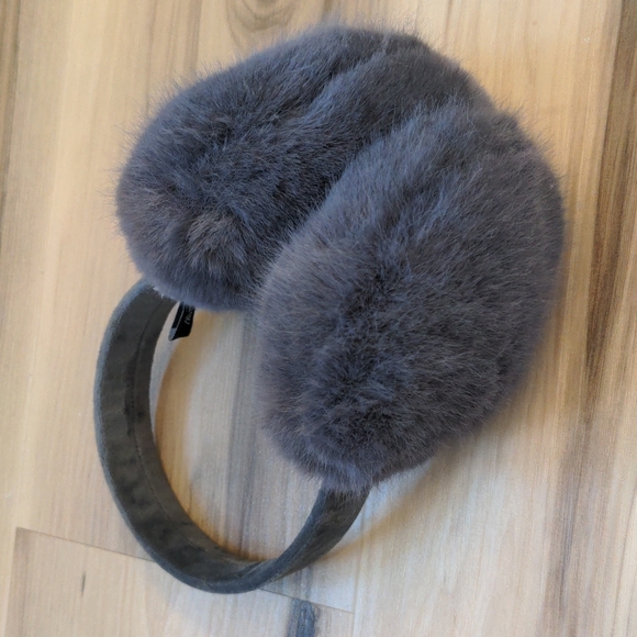 EUC Adorable J. Crew Earmuffs